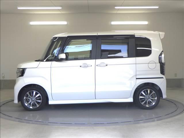 Ｎ－ＢＯＸカスタム カスタムＬ　ホンダセンシング　両側パワースライド　ホンダセンシング　パーキングセンサー　ナビ／ＴＶ　バックカメラ　両側パワースライド　ＥＴＣ　プラズマクラスターオートエアコン　シートヒーター　充電用ＵＳＢ　ＬＥＤヘッドライト＆フォグ（24枚目）