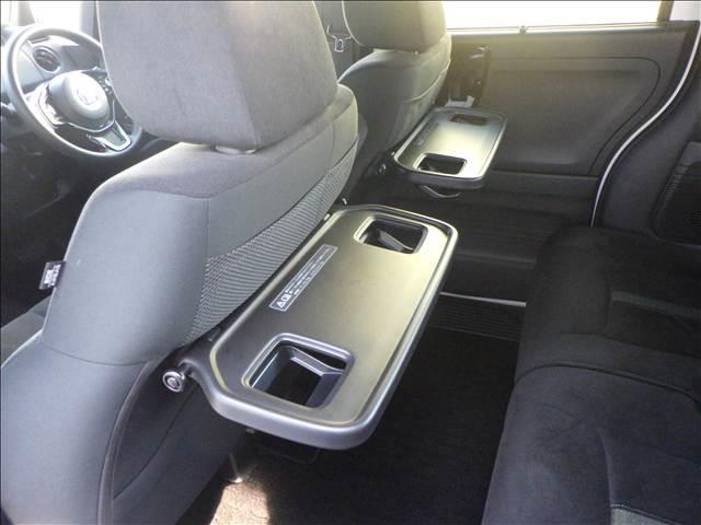 Ｎ－ＢＯＸカスタム カスタムＬ　ホンダセンシング　両側パワースライド　ホンダセンシング　パーキングセンサー　ナビ／ＴＶ　バックカメラ　両側パワースライド　ＥＴＣ　プラズマクラスターオートエアコン　シートヒーター　充電用ＵＳＢ　ＬＥＤヘッドライト＆フォグ（40枚目）