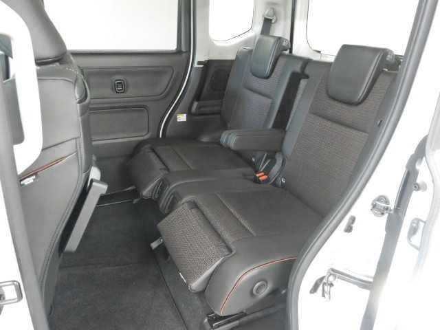 スペーシアカスタム ハイブリッドXS 全方位カメラ 9インチメモリーナビ/TV エアロ サイドカーテンエアバック 電動格納ドアミラー 盗難警報装置 運転席エアバッグ 両側電動パワースライドドア ETC 地デジ アイドリングS スマートキー 横滑り防止装置 衝撃安全ボディー ABS(18枚目)