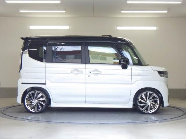 スペーシアカスタム ハイブリッドXS 全方位カメラ 9インチメモリーナビ/TV エアロ サイドカーテンエアバック 電動格納ドアミラー 盗難警報装置 運転席エアバッグ 両側電動パワースライドドア ETC 地デジ アイドリングS スマートキー 横滑り防止装置 衝撃安全ボディー ABS(23枚目)