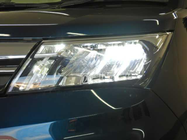 ルーミー 1.0G 全方位カメラ 9インチナビ/TV 両側パワスラ パノラミックビュー 追突軽減ブレーキ USB接続 電動ミラー パワステ Aライト 衝突安全ボディ Aストップ オートマチックハイビーム LEDライト Rカメラ SD 横滑り防止システム エアバック(25枚目)