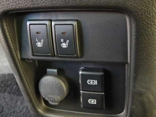 ハスラー ハイブリッドＸ　全方位カメラ　９インチナビ／ＴＶ　ＴＶ＆ナビ　リヤカメラ　アイドルストップ　ＵＳＢ入力　キーレスエントリー　運転席エアバッグ　前席シートヒーター　セキュリティアラーム　ＬＥＤライト　安全ボディ　スマ－トキ－　パワーウインドウ　ＡＡＣ（10枚目）