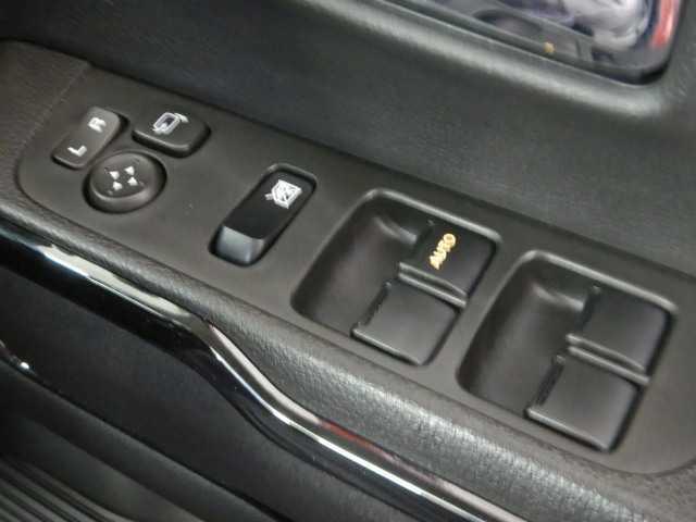 ハスラー ハイブリッドＸ　全方位カメラ　９インチナビ／ＴＶ　ＴＶ＆ナビ　リヤカメラ　アイドルストップ　ＵＳＢ入力　キーレスエントリー　運転席エアバッグ　前席シートヒーター　セキュリティアラーム　ＬＥＤライト　安全ボディ　スマ－トキ－　パワーウインドウ　ＡＡＣ（49枚目）