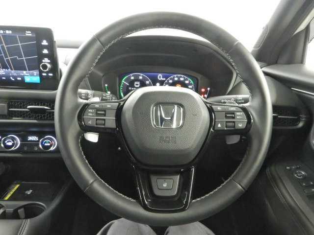 ZR-V 2.0e:HEV Z ブラックスタイル 全方位カメラ アラウンドビューモニター LEDヘッドランプ スマ-トキ- クルコン ETC車載器 電動シート シートヒーター 本革シート バックカメラ 盗難防止装置 USB接続 ESC フルオートエアコン ABS(8枚目)