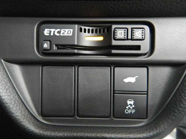 ZR-V 2.0e:HEV Z ブラックスタイル 全方位カメラ アラウンドビューモニター LEDヘッドランプ スマ-トキ- クルコン ETC車載器 電動シート シートヒーター 本革シート バックカメラ 盗難防止装置 USB接続 ESC フルオートエアコン ABS(12枚目)