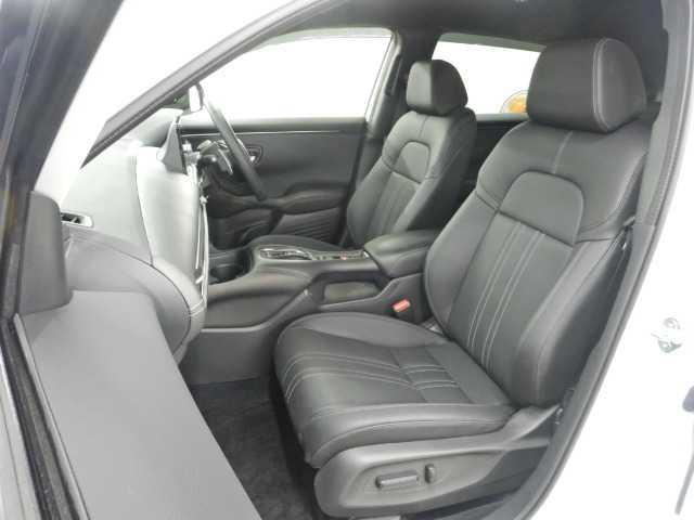 ZR-V 2.0e:HEV Z ブラックスタイル 全方位カメラ アラウンドビューモニター LEDヘッドランプ スマ-トキ- クルコン ETC車載器 電動シート シートヒーター 本革シート バックカメラ 盗難防止装置 USB接続 ESC フルオートエアコン ABS(17枚目)