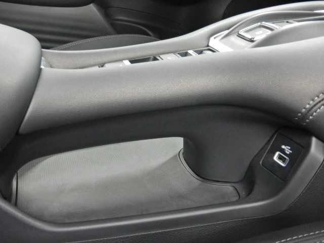 ZR-V 2.0e:HEV Z ブラックスタイル 全方位カメラ アラウンドビューモニター LEDヘッドランプ スマ-トキ- クルコン ETC車載器 電動シート シートヒーター 本革シート バックカメラ 盗難防止装置 USB接続 ESC フルオートエアコン ABS(38枚目)