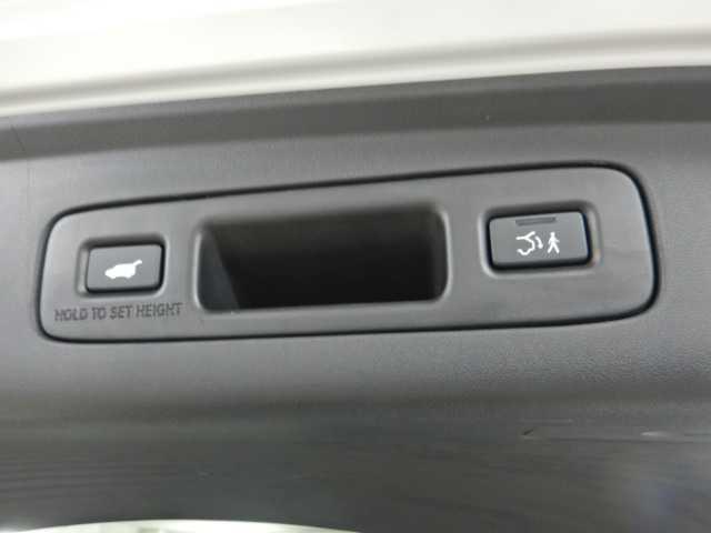 ZR-V 2.0e:HEV Z ブラックスタイル 全方位カメラ アラウンドビューモニター LEDヘッドランプ スマ-トキ- クルコン ETC車載器 電動シート シートヒーター 本革シート バックカメラ 盗難防止装置 USB接続 ESC フルオートエアコン ABS(41枚目)