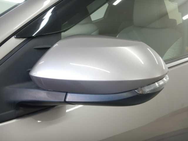 ヤリス 1.5ハイブリッドZ 8インチナビ/TV バックカメラ PCS 電格ミラー 地デジ シートヒータ Bカメラ LEDランプ スマキー ETC付き ナビTV VSC パワステ クルコン オートライト キーフリー ABS イモビ エアコン メモリナビ エアバッグ(16枚目)