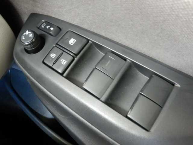 ヤリス 1.5ハイブリッドZ 8インチナビ/TV バックカメラ PCS 電格ミラー 地デジ シートヒータ Bカメラ LEDランプ スマキー ETC付き ナビTV VSC パワステ クルコン オートライト キーフリー ABS イモビ エアコン メモリナビ エアバッグ(39枚目)