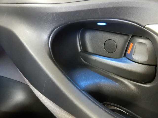 ヤリス 1.5ハイブリッドZ 8インチナビ/TV バックカメラ PCS 電格ミラー 地デジ シートヒータ Bカメラ LEDランプ スマキー ETC付き ナビTV VSC パワステ クルコン オートライト キーフリー ABS イモビ エアコン メモリナビ エアバッグ(40枚目)