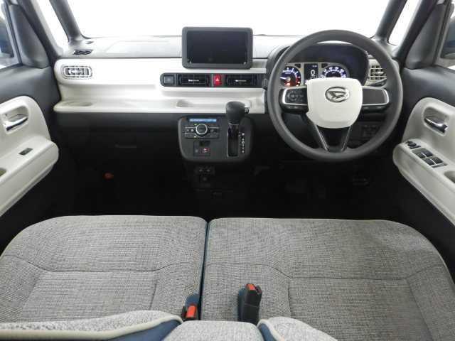 ムーヴキャンバス ストライプスＧ　ウェルカムオープン両側パワースライド　前後障害物センサー　クルコン　アイドルストップ　Ｂカメラ　パワーウインドウ　ＵＳＢポート　セキュリティアラーム　スマートキープッシュスタート　Ｓヒーター　キーフリーキー　ＬＥＤライト　ＰＳ　ＡＢＳ（3枚目）