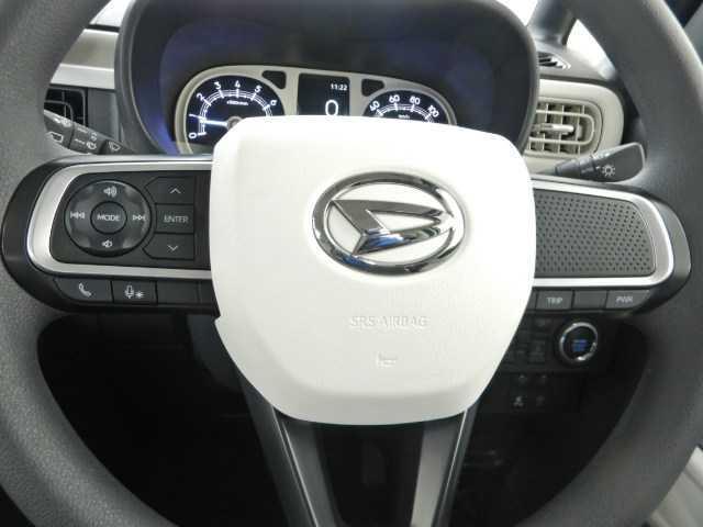 ムーヴキャンバス ストライプスＧ　ウェルカムオープン両側パワースライド　前後障害物センサー　クルコン　アイドルストップ　Ｂカメラ　パワーウインドウ　ＵＳＢポート　セキュリティアラーム　スマートキープッシュスタート　Ｓヒーター　キーフリーキー　ＬＥＤライト　ＰＳ　ＡＢＳ（7枚目）