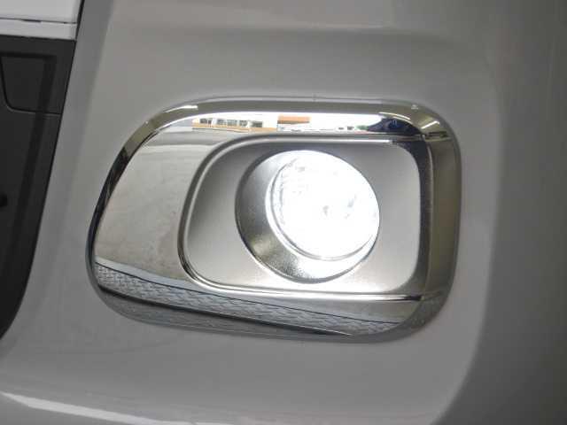 ムーヴキャンバス ストライプスＧ　ウェルカムオープン両側パワースライド　前後障害物センサー　クルコン　アイドルストップ　Ｂカメラ　パワーウインドウ　ＵＳＢポート　セキュリティアラーム　スマートキープッシュスタート　Ｓヒーター　キーフリーキー　ＬＥＤライト　ＰＳ　ＡＢＳ（25枚目）