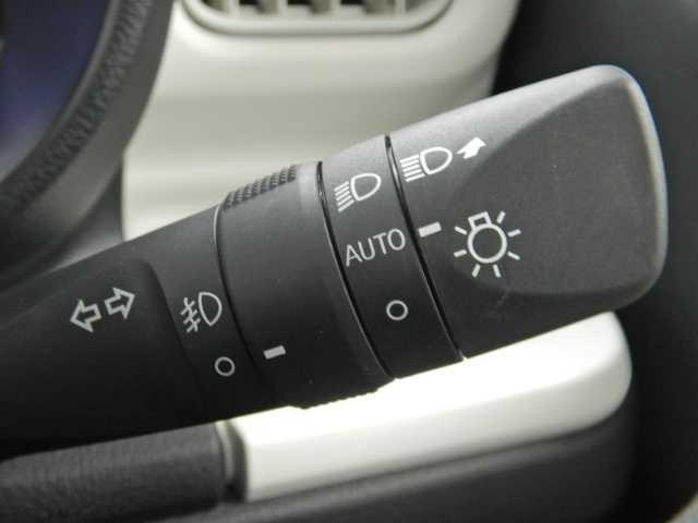 ムーヴキャンバス ストライプスＧ　ウェルカムオープン両側パワースライド　前後障害物センサー　クルコン　アイドルストップ　Ｂカメラ　パワーウインドウ　ＵＳＢポート　セキュリティアラーム　スマートキープッシュスタート　Ｓヒーター　キーフリーキー　ＬＥＤライト　ＰＳ　ＡＢＳ（38枚目）