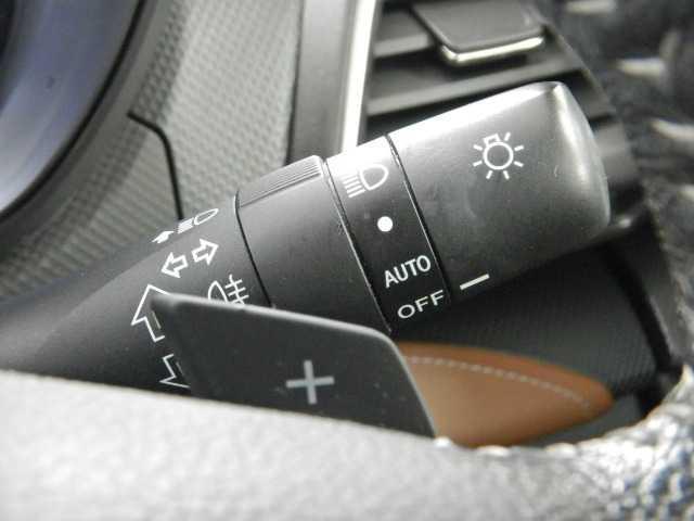 フォレスター 2.0Advance ルーフレール 革 8インチナビ/TV ヒーター メモリ-ナビ クルコン キーレス ETC車載器 スマートK PWシート エアB サイドエアB カワシート PS ナビTV ESC パワーウィンドー LEDランプ フルオートエアコン DVD(41枚目)