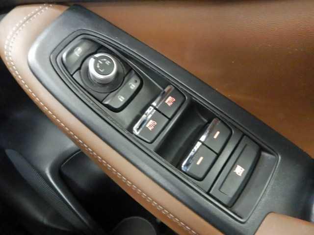 フォレスター 2.0Advance ルーフレール 革 8インチナビ/TV ヒーター メモリ-ナビ クルコン キーレス ETC車載器 スマートK PWシート エアB サイドエアB カワシート PS ナビTV ESC パワーウィンドー LEDランプ フルオートエアコン DVD(45枚目)