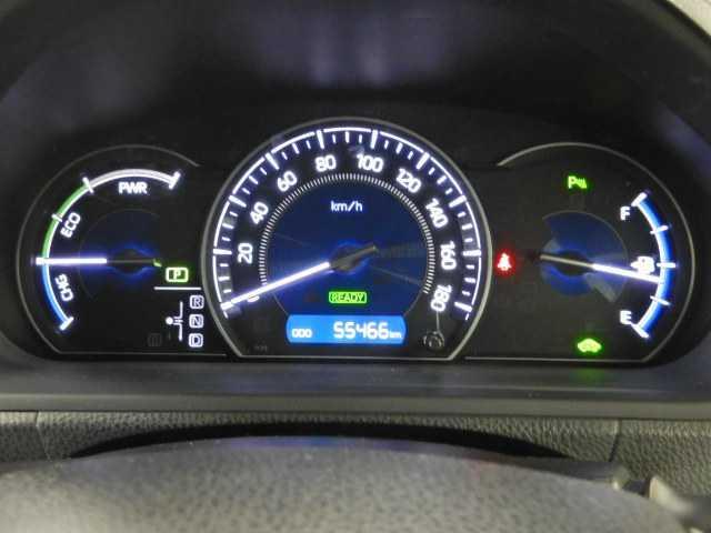 エスクァイア １．８Ｇｉプレミアムパッケージ　ブラックテーラード　ナビ　誤発進抑制機能　電動格納ミラー　オートハイビーム　アイドリングストップ　Ｂカメラ　スマートキー　ワンセグ　ナビ＆ＴＶ　イモビライザー　オートライト　ＬＥＤランプ　ＥＴＣ車載器　クルーズコントロール（13枚目）