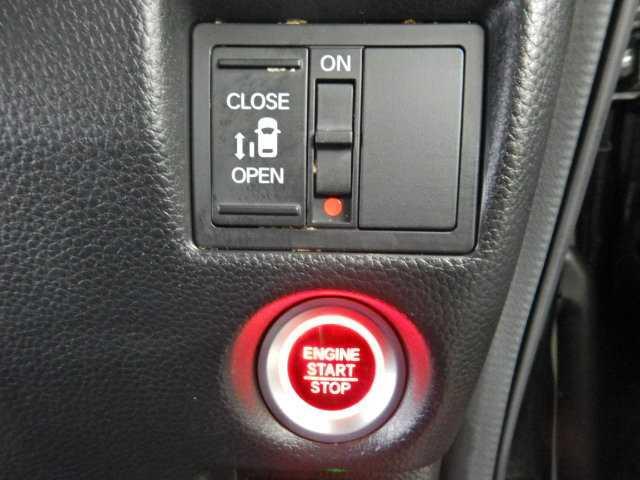 Ｎ－ＢＯＸカスタム カスタム　Ｇ・Ｌ　ホンダセンシング　ナビ／ＴＶ　Ｂカメラ　地デジＴＶ　電動格納ドアミラー　助手席エアバッグ　キーレス　アイドリングＳＴ　セキュリティーアラーム　スマ－トキ－　リアカメラ　ナビＴＶ　ＥＴＣ　前車追従機能　ＬＥＤヘッドライト　ＵＳＢ　オートライト（5枚目）