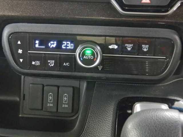 Ｎ－ＢＯＸカスタム カスタム　Ｇ・Ｌ　ホンダセンシング　ナビ／ＴＶ　Ｂカメラ　地デジＴＶ　電動格納ドアミラー　助手席エアバッグ　キーレス　アイドリングＳＴ　セキュリティーアラーム　スマ－トキ－　リアカメラ　ナビＴＶ　ＥＴＣ　前車追従機能　ＬＥＤヘッドライト　ＵＳＢ　オートライト（9枚目）