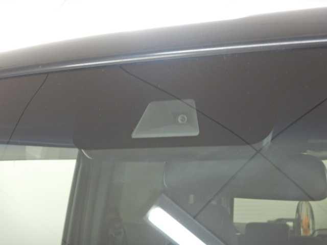 Ｎ－ＢＯＸカスタム カスタム　Ｇ・Ｌ　ホンダセンシング　ナビ／ＴＶ　Ｂカメラ　地デジＴＶ　電動格納ドアミラー　助手席エアバッグ　キーレス　アイドリングＳＴ　セキュリティーアラーム　スマ－トキ－　リアカメラ　ナビＴＶ　ＥＴＣ　前車追従機能　ＬＥＤヘッドライト　ＵＳＢ　オートライト（13枚目）