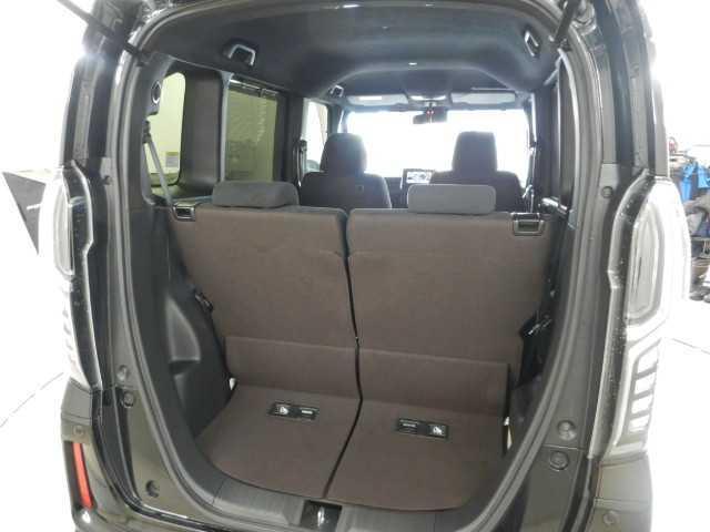 Ｎ－ＢＯＸカスタム カスタム　Ｇ・Ｌ　ホンダセンシング　ナビ／ＴＶ　Ｂカメラ　地デジＴＶ　電動格納ドアミラー　助手席エアバッグ　キーレス　アイドリングＳＴ　セキュリティーアラーム　スマ－トキ－　リアカメラ　ナビＴＶ　ＥＴＣ　前車追従機能　ＬＥＤヘッドライト　ＵＳＢ　オートライト（19枚目）