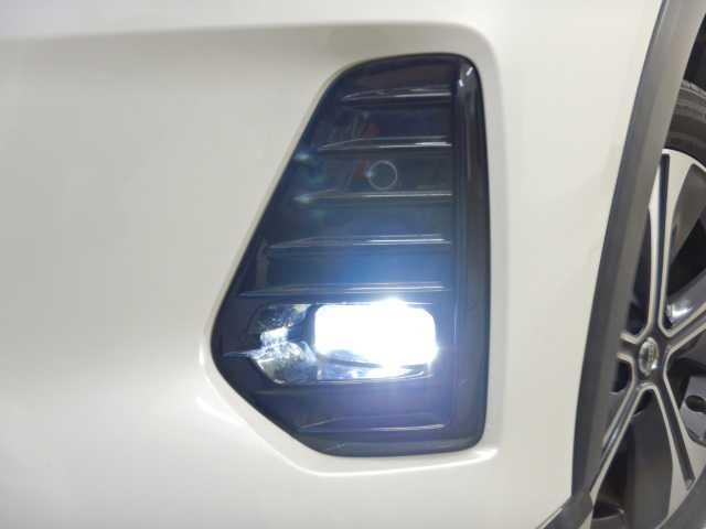 キックス １．２　ｅパワーＸ　全方位カメラ　９インチナビ／フルセグＴＶ　フロントカメラ　ナビ＆ＴＶ　ＶＤＣ　クルコン　スマートキー　ＤＶＤ再生　ＬＥＤヘッド　パワーステアリング　盗難防止システム　ＥＴＣ　オートライト　メモリーナビ　サイドエアバッグ　ＡＡＣ　衝突安全ボディ（26枚目）