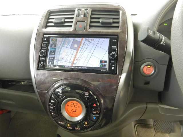 マーチ １．２ボレロ　メモリ－ナビ／ＴＶ　Ｂカメラ　エマブレ　ダブルエアバック　横滑防止装置　電動格納ミラー　ＤＶＤ再生　ナビＴＶ　アイドリングＳ　パワーステアリング　パワーウィンドウ　メモリーナビ　イモビライザー　キーレス　スマートキー　バックモニター　ＡＢＳ（7枚目）