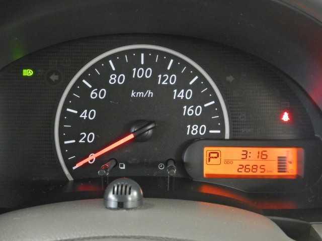 マーチ １．２ボレロ　メモリ－ナビ／ＴＶ　Ｂカメラ　エマブレ　ダブルエアバック　横滑防止装置　電動格納ミラー　ＤＶＤ再生　ナビＴＶ　アイドリングＳ　パワーステアリング　パワーウィンドウ　メモリーナビ　イモビライザー　キーレス　スマートキー　バックモニター　ＡＢＳ（13枚目）