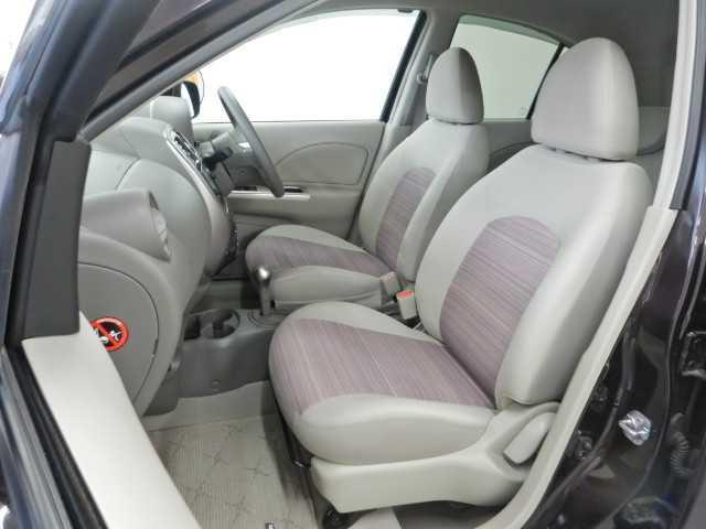 マーチ １．２ボレロ　メモリ－ナビ／ＴＶ　Ｂカメラ　エマブレ　ダブルエアバック　横滑防止装置　電動格納ミラー　ＤＶＤ再生　ナビＴＶ　アイドリングＳ　パワーステアリング　パワーウィンドウ　メモリーナビ　イモビライザー　キーレス　スマートキー　バックモニター　ＡＢＳ（17枚目）