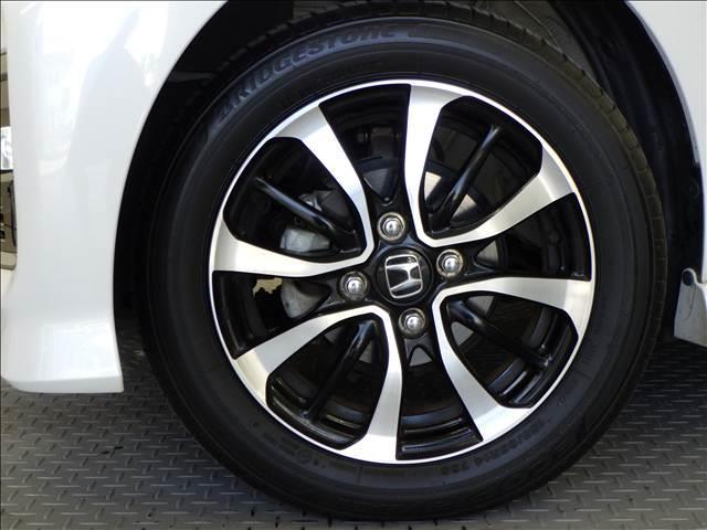 N-BOXカスタム カスタム L 8インチナビ/フルセグTV 両側パワースライド 両席電動スライドドア Pソナー SDナビゲーション 電動格納ミラ- 衝突安全ボディ サイドエアバッグ ナビTV Aストップ シートヒータ キーフリーシステム LEDライト リアカメ AC スマキー(11枚目)