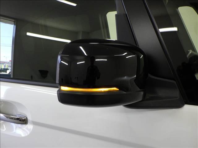 N-BOXカスタム カスタム L 8インチナビ/フルセグTV 両側パワースライド 両席電動スライドドア Pソナー SDナビゲーション 電動格納ミラ- 衝突安全ボディ サイドエアバッグ ナビTV Aストップ シートヒータ キーフリーシステム LEDライト リアカメ AC スマキー(12枚目)