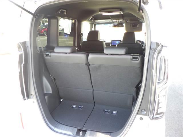 N-BOXカスタム カスタム L 8インチナビ/フルセグTV 両側パワースライド 両席電動スライドドア Pソナー SDナビゲーション 電動格納ミラ- 衝突安全ボディ サイドエアバッグ ナビTV Aストップ シートヒータ キーフリーシステム LEDライト リアカメ AC スマキー(15枚目)