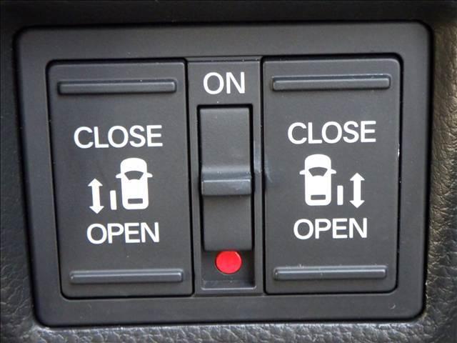 N-BOXカスタム カスタム L 8インチナビ/フルセグTV 両側パワースライド 両席電動スライドドア Pソナー SDナビゲーション 電動格納ミラ- 衝突安全ボディ サイドエアバッグ ナビTV Aストップ シートヒータ キーフリーシステム LEDライト リアカメ AC スマキー(24枚目)