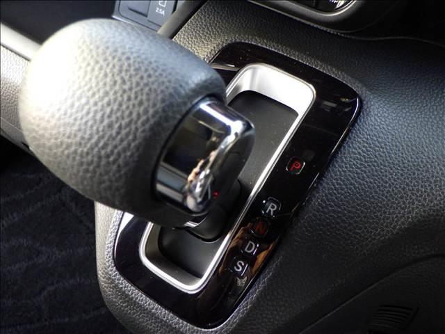 N-BOXカスタム カスタム L 8インチナビ/フルセグTV 両側パワースライド 両席電動スライドドア Pソナー SDナビゲーション 電動格納ミラ- 衝突安全ボディ サイドエアバッグ ナビTV Aストップ シートヒータ キーフリーシステム LEDライト リアカメ AC スマキー(34枚目)