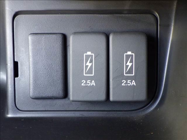 N-BOXカスタム カスタム L 8インチナビ/フルセグTV 両側パワースライド 両席電動スライドドア Pソナー SDナビゲーション 電動格納ミラ- 衝突安全ボディ サイドエアバッグ ナビTV Aストップ シートヒータ キーフリーシステム LEDライト リアカメ AC スマキー(36枚目)