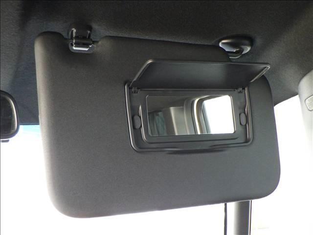 N-BOXカスタム カスタム L 8インチナビ/フルセグTV 両側パワースライド 両席電動スライドドア Pソナー SDナビゲーション 電動格納ミラ- 衝突安全ボディ サイドエアバッグ ナビTV Aストップ シートヒータ キーフリーシステム LEDライト リアカメ AC スマキー(42枚目)