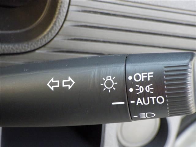 N-VAN Lホンダセンシング 6速MT ディスプレイオーディオ 1オナ Aストップ エアコン USB接続 電動格納ドアミラー 盗難防止システム エアバッグ パワーステアリング ESC Wエアバッグ キーレスエントリー オートライト 衝突安全ボディ ABS(30枚目)