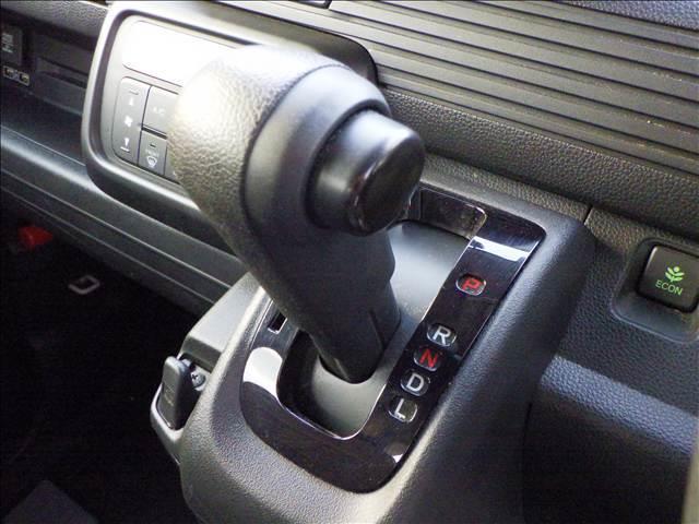 Ｎ－ＶＡＮ Ｌ　ホンダセンシング　ナビ　バックカメラ　オートハイビーム　１オナ　Ａストップ　エアコン　ＵＳＢ接続　電動格納ドアミラー　盗難防止システム　クルーズコントロール　エアバッグ　左右スライドドア　パワーステアリング　ＥＳＣ　Ｗエアバッグ　ナビ（9枚目）