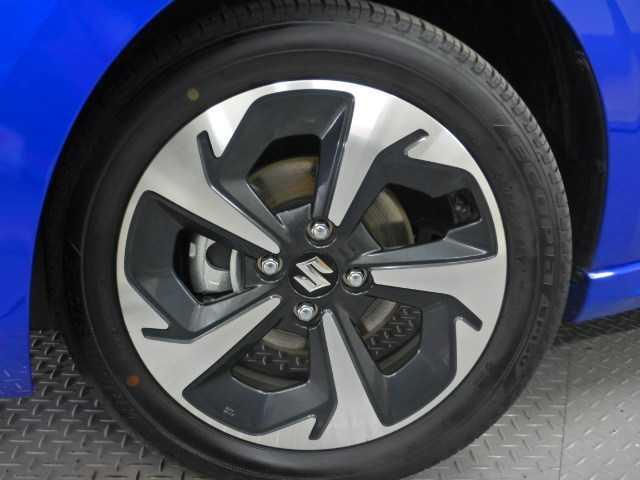 スイフト １．２ハイブリッドＭＺ　全方位カメラ　９インチナビ／ＴＶ　ＵＳＢ　エアバック　エアロ　バックアイカメラ　クリアランスソナー　フルセグＴＶ　ＬＥＤライト　ナビＴＶ　スマートキー　メモリーナビ　オートクルーズコントロール　Ｓヒーター　キーレス　パワステ　ＡＢＳ（15枚目）