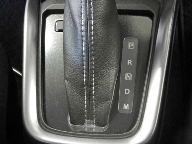 スイフト １．２ハイブリッドＭＺ　全方位カメラ　９インチナビ／ＴＶ　ＵＳＢ　エアバック　エアロ　バックアイカメラ　クリアランスソナー　フルセグＴＶ　ＬＥＤライト　ナビＴＶ　スマートキー　メモリーナビ　オートクルーズコントロール　Ｓヒーター　キーレス　パワステ　ＡＢＳ（36枚目）