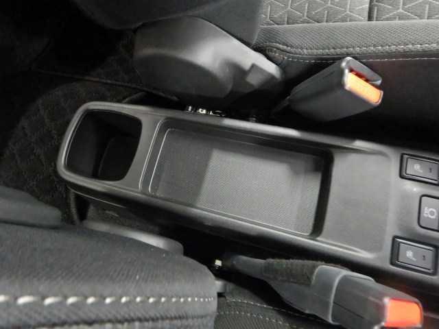 スイフト １．２ハイブリッドＭＺ　全方位カメラ　９インチナビ／ＴＶ　ＵＳＢ　エアバック　エアロ　バックアイカメラ　クリアランスソナー　フルセグＴＶ　ＬＥＤライト　ナビＴＶ　スマートキー　メモリーナビ　オートクルーズコントロール　Ｓヒーター　キーレス　パワステ　ＡＢＳ（48枚目）