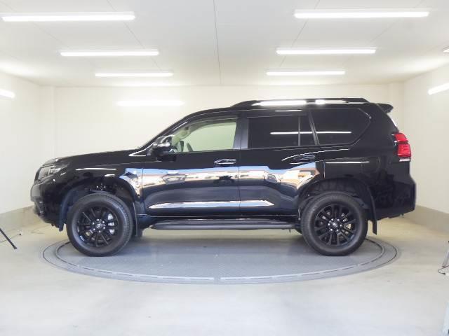 ランドクルーザープラド ２．７ＴＸ－ＬマットブラックＥＤ　ＳＲ／全方位カメラ　ナビ　オートクルーズ　踏み間違い防止装置　ワンオーナー車　３６０度カメラ　電格サードシート　フロントカメラ　セキュリティー　シートヒータ　電動パワーシート　黒革シート　ＥＴＣ車載器　３列シート　地デジＴＶ（24枚目）