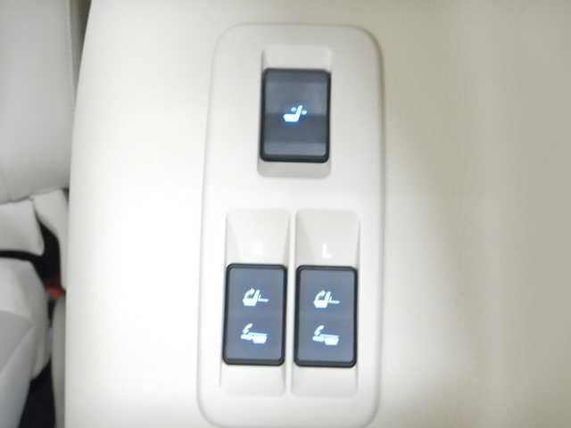 ランドクルーザープラド ２．７ＴＸ－ＬマットブラックＥＤ　ＳＲ／全方位カメラ　ナビ　オートクルーズ　踏み間違い防止装置　ワンオーナー車　３６０度カメラ　電格サードシート　フロントカメラ　セキュリティー　シートヒータ　電動パワーシート　黒革シート　ＥＴＣ車載器　３列シート　地デジＴＶ（42枚目）