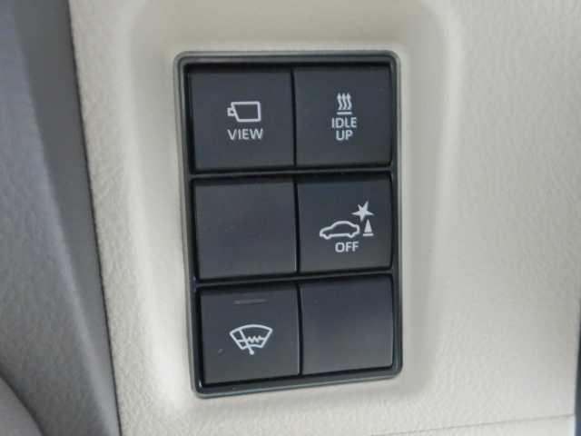 ランドクルーザープラド ２．８ＤＴ　ＴＺ－Ｇ　サンルーフ　全方位カメラ　ナビ／ＴＶ　オートハイビーム　サイドカメラ　エアシート　横滑り防止装置　ナビ＆ＴＶ　ＬＥＤライト　パノラミックビュー　オートクルーズコントロール　パワーウィンドウ　電動格納サードシート　電動シート　３列シート（11枚目）