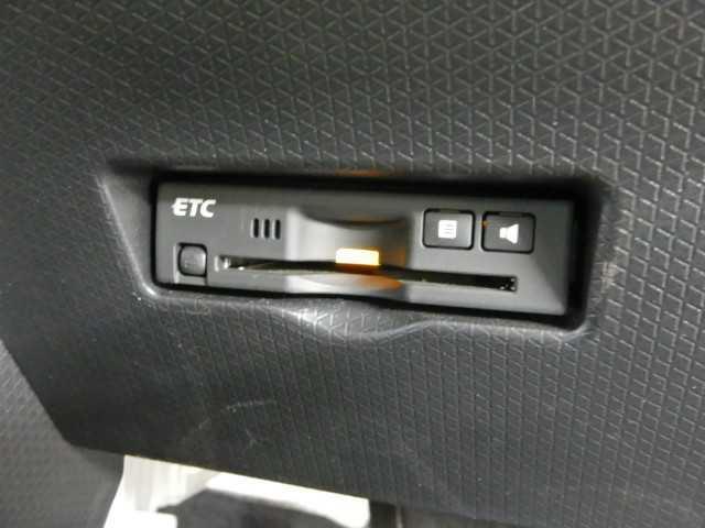 タント カスタムＲＳスタイルセレクション　両側パワースライド　両自動ドア　前後ソナー　サイドエアバック　クルコン　Ａライト　前席シートヒーター　ＵＳＢ　バックモニター　スマートキー　ＬＥＤヘッドライト　エネチャージ　ＥＴＣ付　ターボ　盗難防止システム　ＡＡＣ（11枚目）