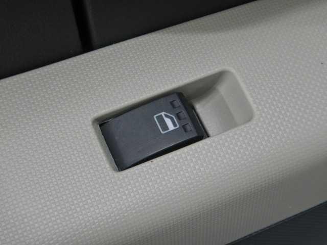 ミラトコット L SA3 LEDライト コーナーセンサー 電動格納ミラー 盗難防止 パーキングセンサー Wエアバッグ 横滑り防止機能 スマートキー LEDヘッド キーレス エコアイドル カーテンエアバッグ パワーウィンド オートマチックハイビーム パワステ(31枚目)