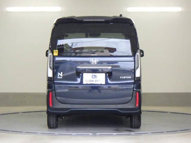 Ｎ－ＢＯＸカスタム Ｎ－ＢＯＸ　ＣＵＳＴＯＭ　ナビ／ＴＶ　バックカメラ　パワースライドア　ＣＭＢＳ　電格ミラー　オートエアコン　スマートキ　ＬＥＤ　盗難防止装置　クルコン　バックカメラ　フルセグＴＶ　パワーステアリング　エアバッグ　ＥＳＣ　パワーウインドウ　オートライト（22枚目）