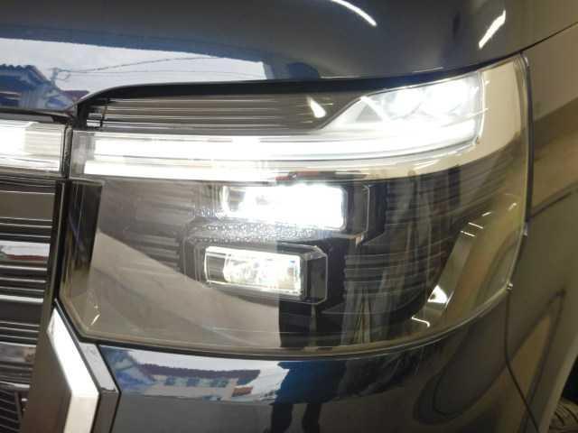 Ｎ－ＢＯＸカスタム Ｎ－ＢＯＸ　ＣＵＳＴＯＭ　ナビ／ＴＶ　バックカメラ　パワースライドア　ＣＭＢＳ　電格ミラー　オートエアコン　スマートキ　ＬＥＤ　盗難防止装置　クルコン　バックカメラ　フルセグＴＶ　パワーステアリング　エアバッグ　ＥＳＣ　パワーウインドウ　オートライト（26枚目）