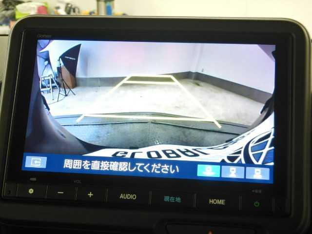 Ｎ－ＢＯＸカスタム Ｎ－ＢＯＸ　ＣＵＳＴＯＭ　ナビ／ＴＶ　バックカメラ　パワースライドア　ＣＭＢＳ　電格ミラー　オートエアコン　スマートキ　ＬＥＤ　盗難防止装置　クルコン　バックカメラ　フルセグＴＶ　パワーステアリング　エアバッグ　ＥＳＣ　パワーウインドウ　オートライト（30枚目）